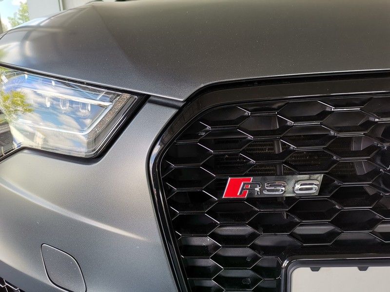 Audi A6 RS6 with Vector Tuning Box