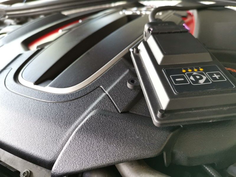 Audi A6 RS6 with Vector Tuning Box