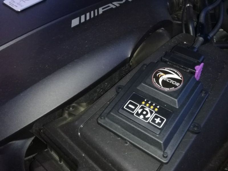 Vector Tuning Box in Mercedes Benz AMG GT 350KW