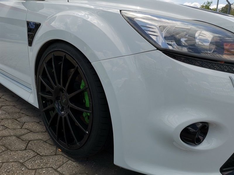 Ford Focus RS 2.5 enhanced with Vector Tuning Box