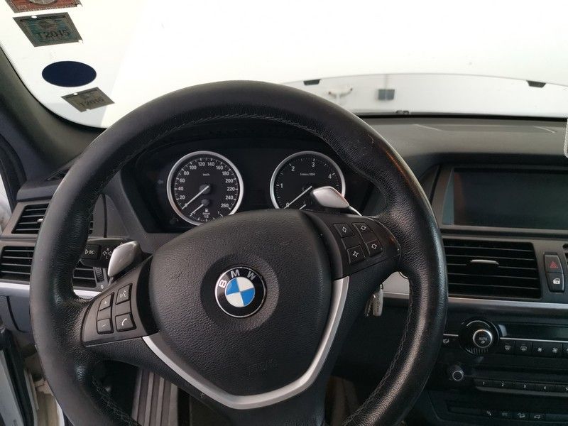 BMW X6 with Vector Tuning Power Box