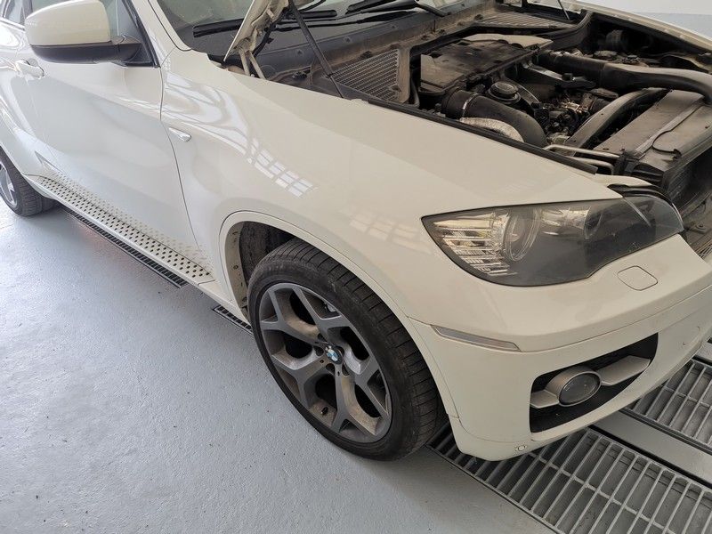 BMW X6 with Vector Tuning Power Box
