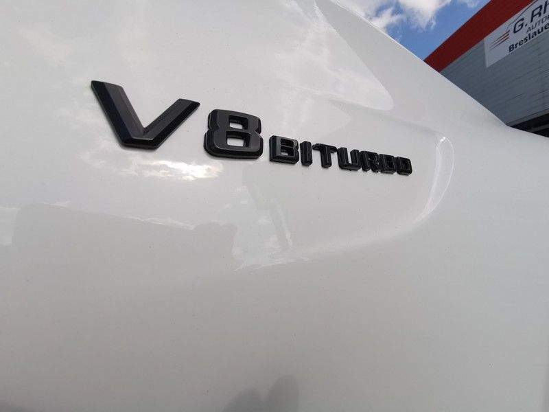Mercedes Benz C AMG C 63 with 84 KW boost with Vector Tuning Box