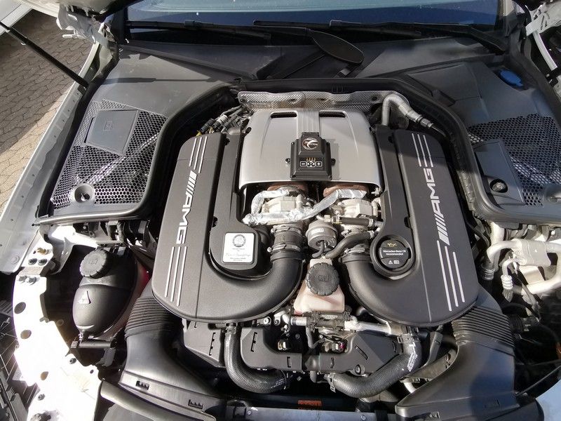 Mercedes Benz C AMG C 63 with 84 KW boost with Vector Tuning Box