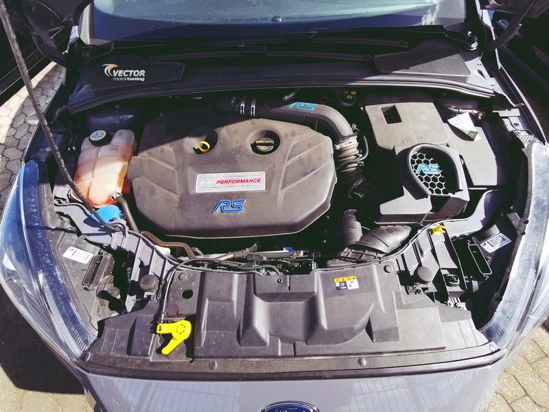 Adding power to Ford Focus 2.3 RS in Vector Tuning was never easier