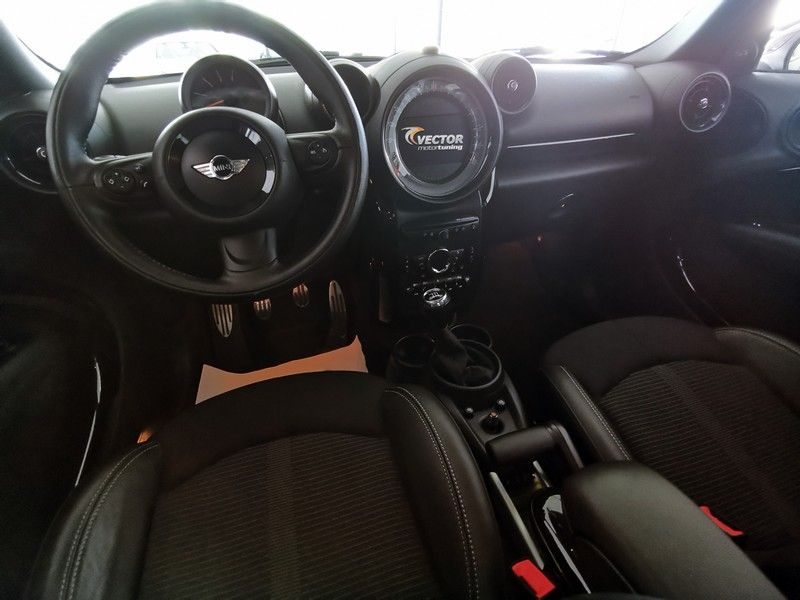Mini Countryman Cooper SD (R60) boosted up in Vector Tuning. Don’t miss it!