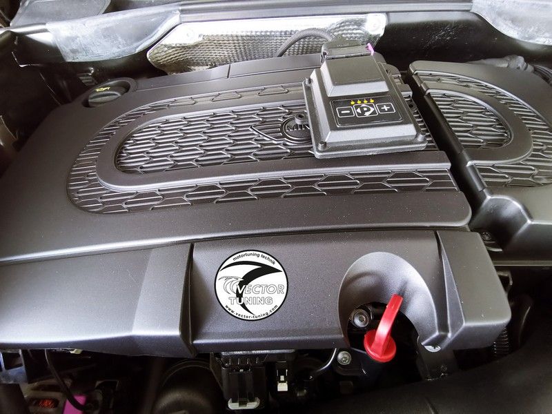 Mini Countryman Cooper SD (R60) boosted up in Vector Tuning. Don’t miss it!