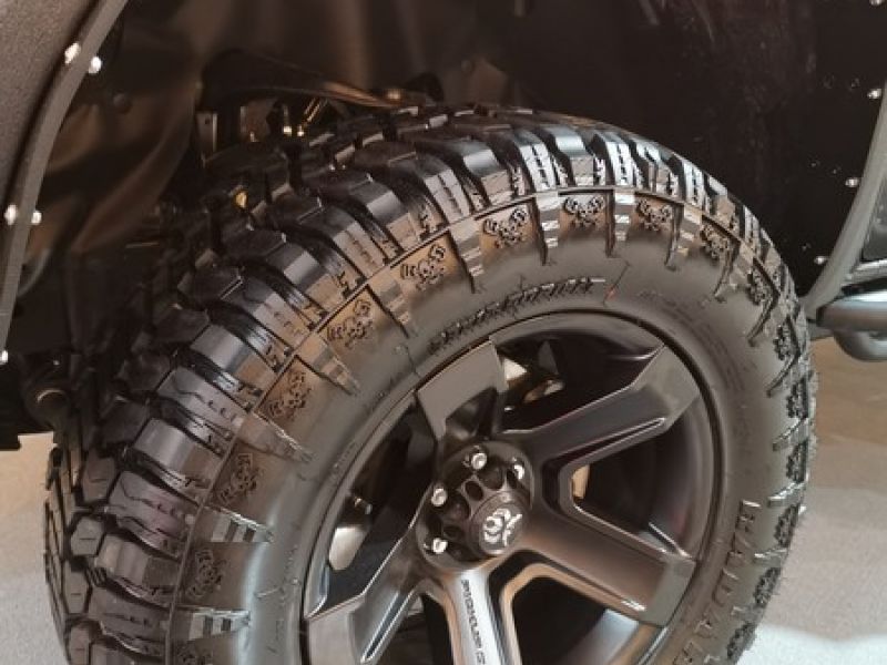 Mercedes Benz X-Class is way more cool after boost with W Keypad PLUS from Vector Tuning