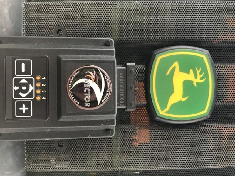 Yes, you heard it right, Vector Tuning powered up John Deere 6520. Amazing!