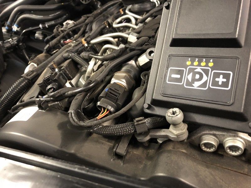 Vector Tuning boosted Audi Q5 2.0 TDI with W Keypad PLUS
