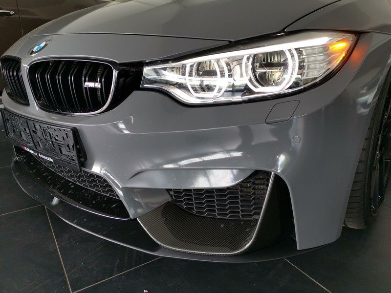 How cool is BMW M4 (F82) with W Keypad PLUS from Vector Tuning?