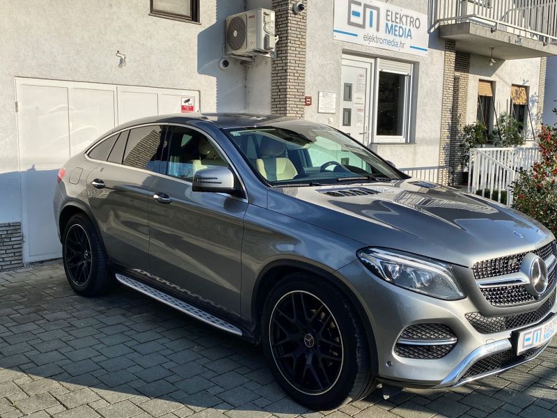 How cool is Mercedes Benz GLE 350d 4MATIC (W166) with W Keypad PLUS from Vector Tuning?