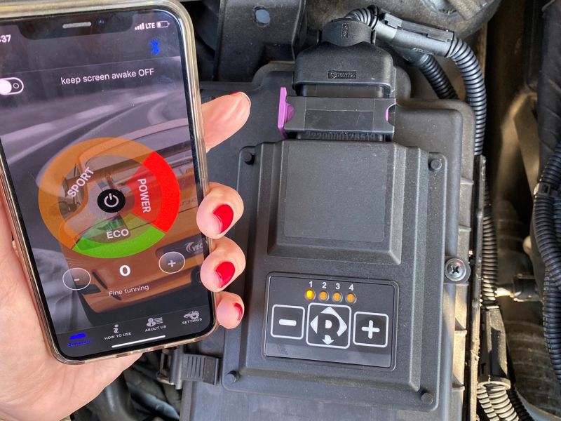 How cool is Mercedes Benz GLE 350d 4MATIC (W166) with W Keypad PLUS from Vector Tuning?