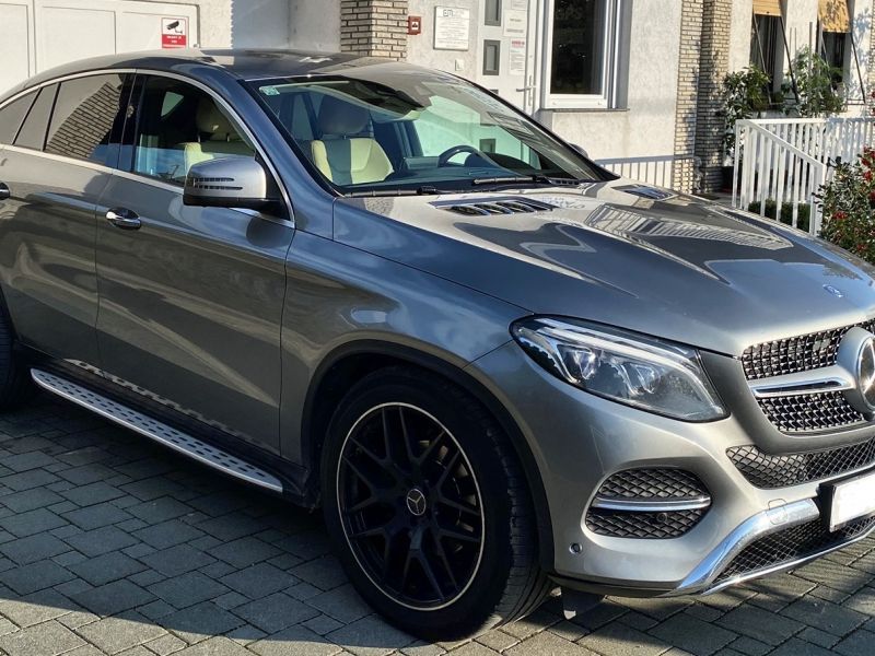 How cool is Mercedes Benz GLE 350d 4MATIC (W166) with W Keypad PLUS from Vector Tuning?