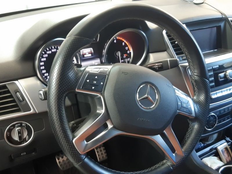 Mercedes ML 250 rules the roads with W Keypad PLUS from Vector Tuning!