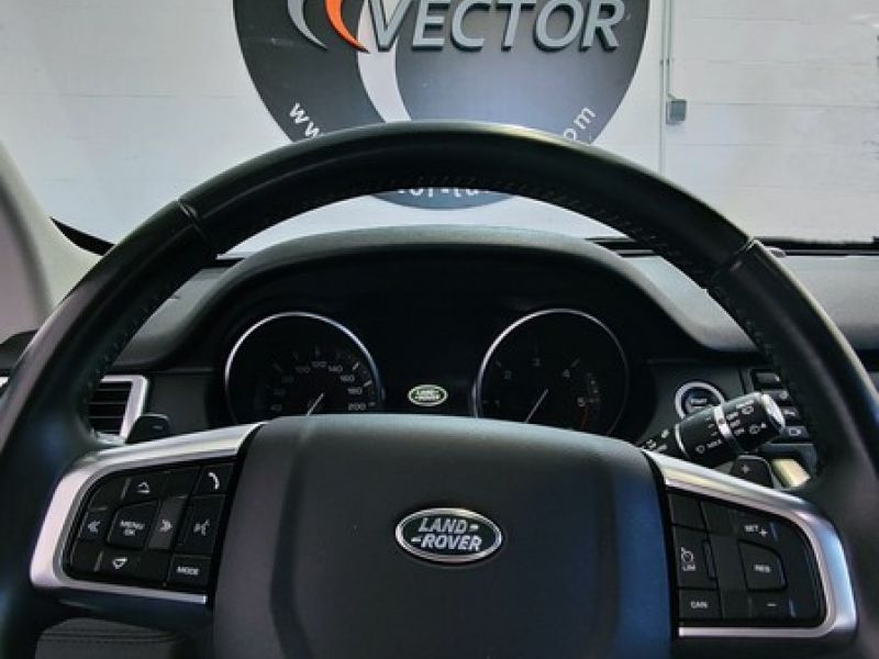 Wow, pogledajte što je Vector Tuning Hrvatska napravio sa Land Rover Discovery Sportom!