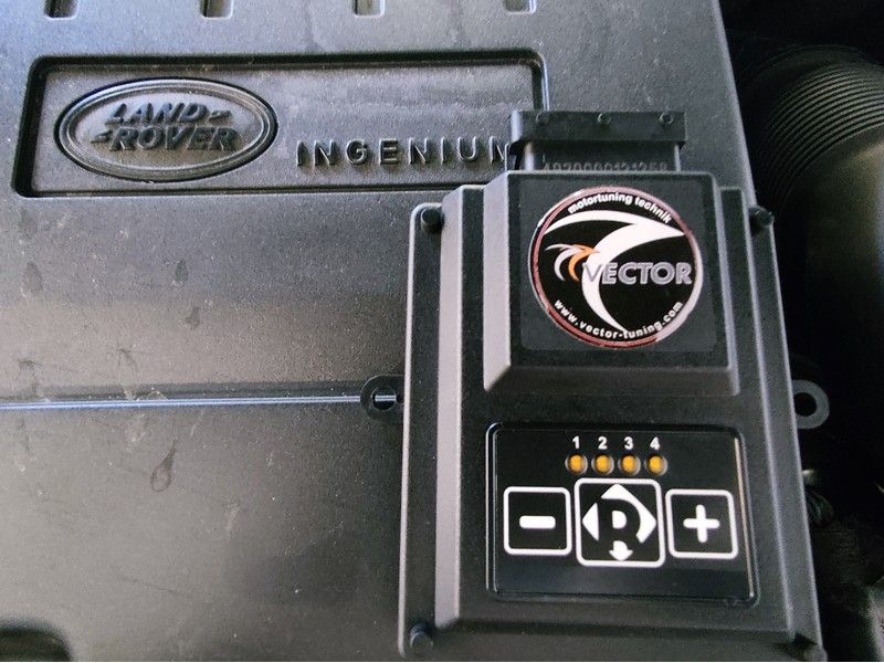 Wow, pogledajte što je Vector Tuning Hrvatska napravio sa Land Rover Discovery Sportom!