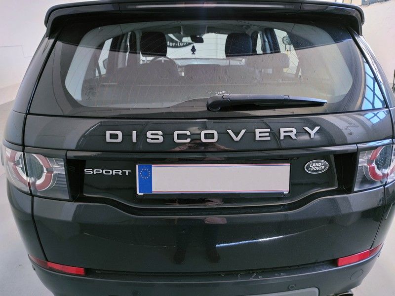 Wow, pogledajte što je Vector Tuning Hrvatska napravio sa Land Rover Discovery Sportom!