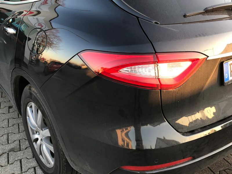 Maserati Levante 3.0 (4x4) (04/2016 -) is upgraded with W Keypad PLUS from Vector Tuning Powerbox!