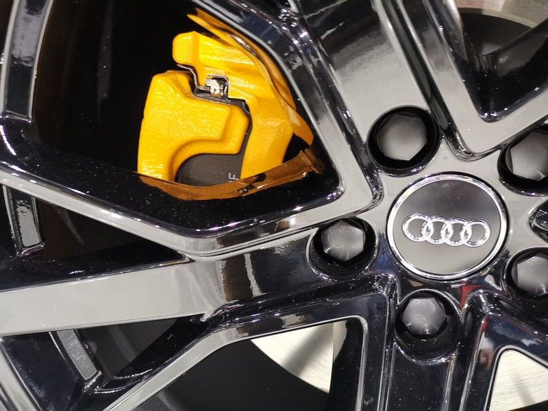 Audi e-tron 50 quattro (09/2019-) štedi više goriva uz Drive Booster od Vector Tuning-a!
