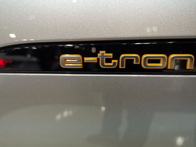 Audi e-tron 50 quattro (09/2019-) štedi više goriva uz Drive Booster od Vector Tuning-a!