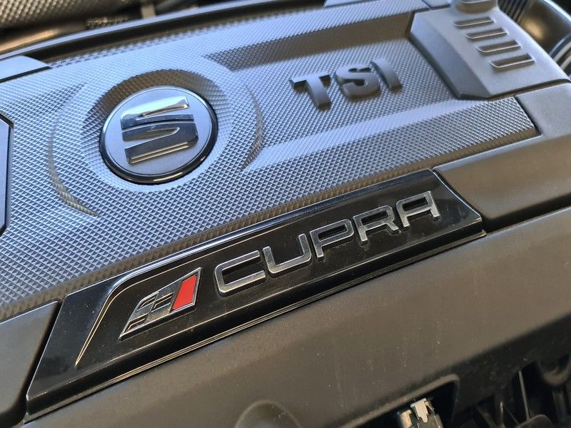 Seat Leon III 2.0 TSI Cupra R saves fuel easier with W Keypad PLUS from Vector Tuning!