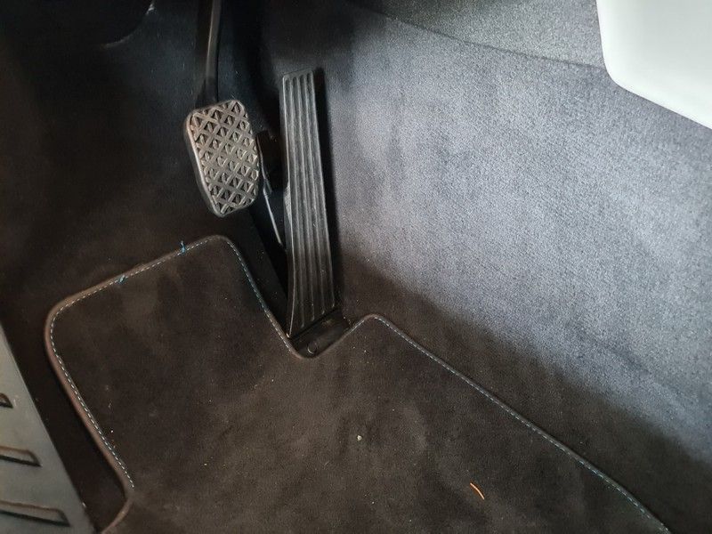 BMW i8 Coupe (I12) saves up to 20% fuel with W Keypad PLUS from Vector Tuning!