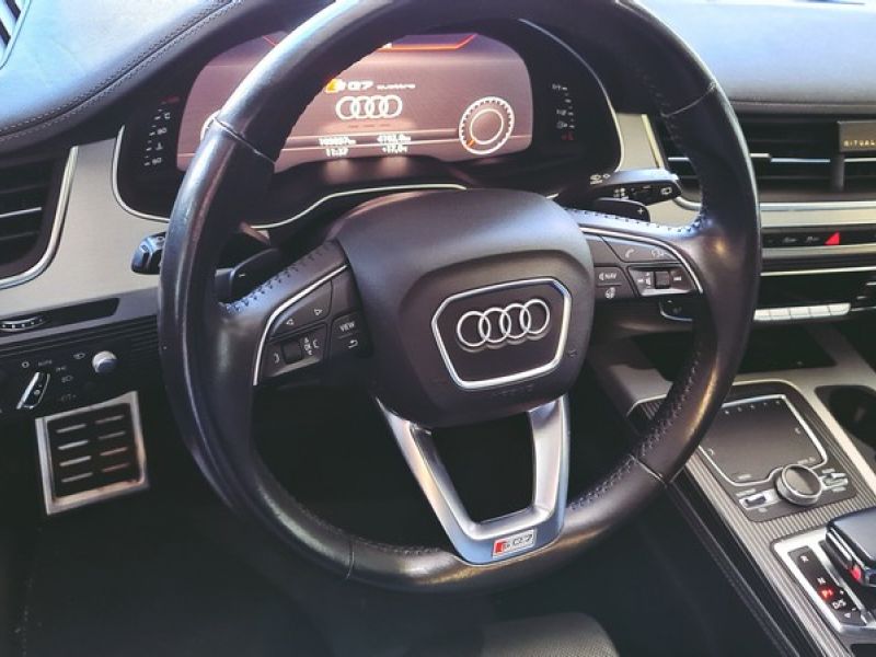 Pogledajte što je Vector Tuning napravio sa Audi SQ7 4.0 TDI (4M) (05/2016 - 06/2018) quattrom!