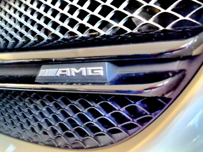 Mercedes Benz C AMG C 63 S štedi više goriva uz W Keypad Sent od Vector Tuning-a!