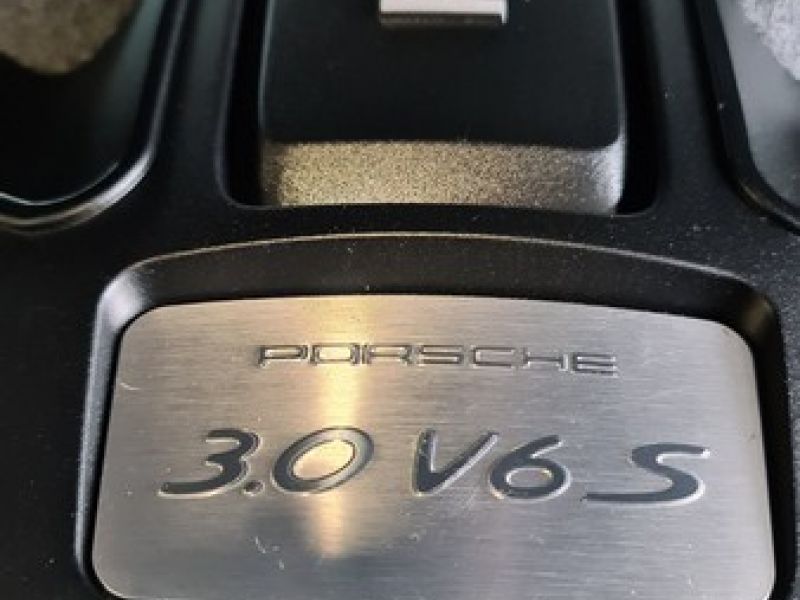 Vector Tuning je pojačao Porsche Macan-a S 3.0 V6 (04/2014 - 08/2018) s W Keypad SENT-om!
