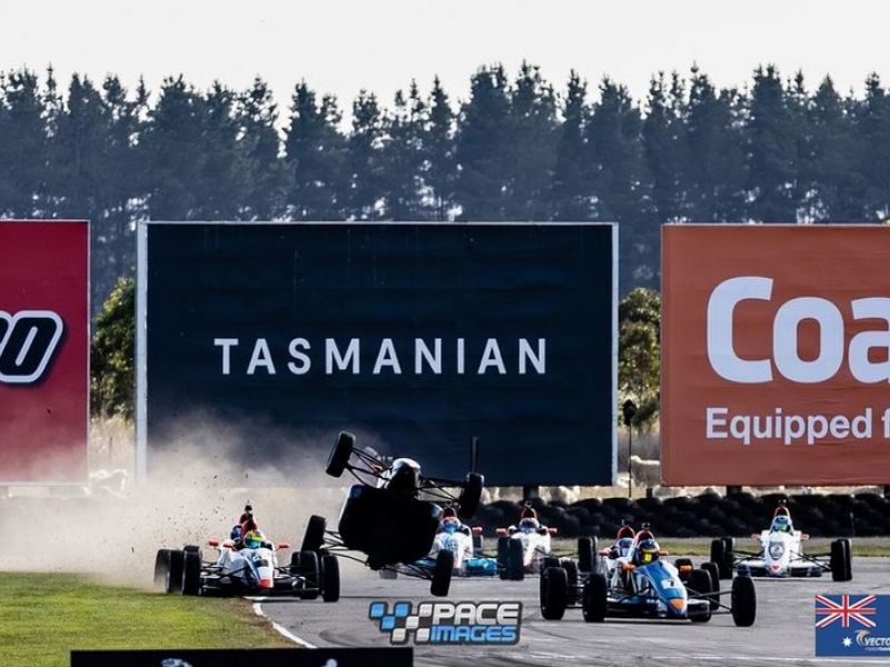 Top news, Vector Tuning as a proud sponsor on the Formula Ford event! Read more!