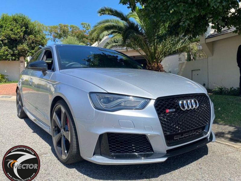 Audi RS3 2.5 TFSI (8V) quattro and W Keypad SENT from Vector Tuning make a perfect combination!