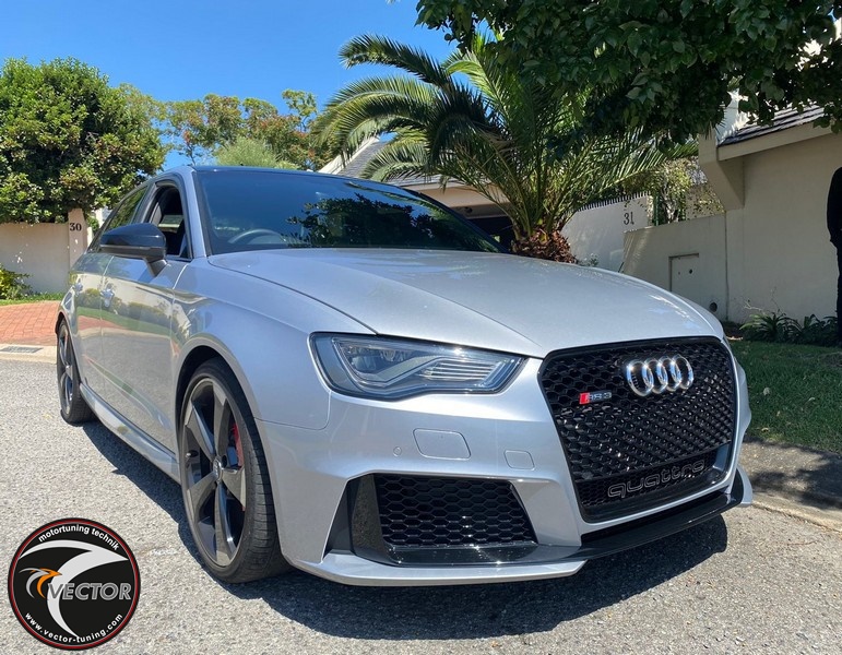 Audi RS3 2.5 TFSI (8V) quattro and W Keypad SENT from Vector Tuning make a  perfect combination!